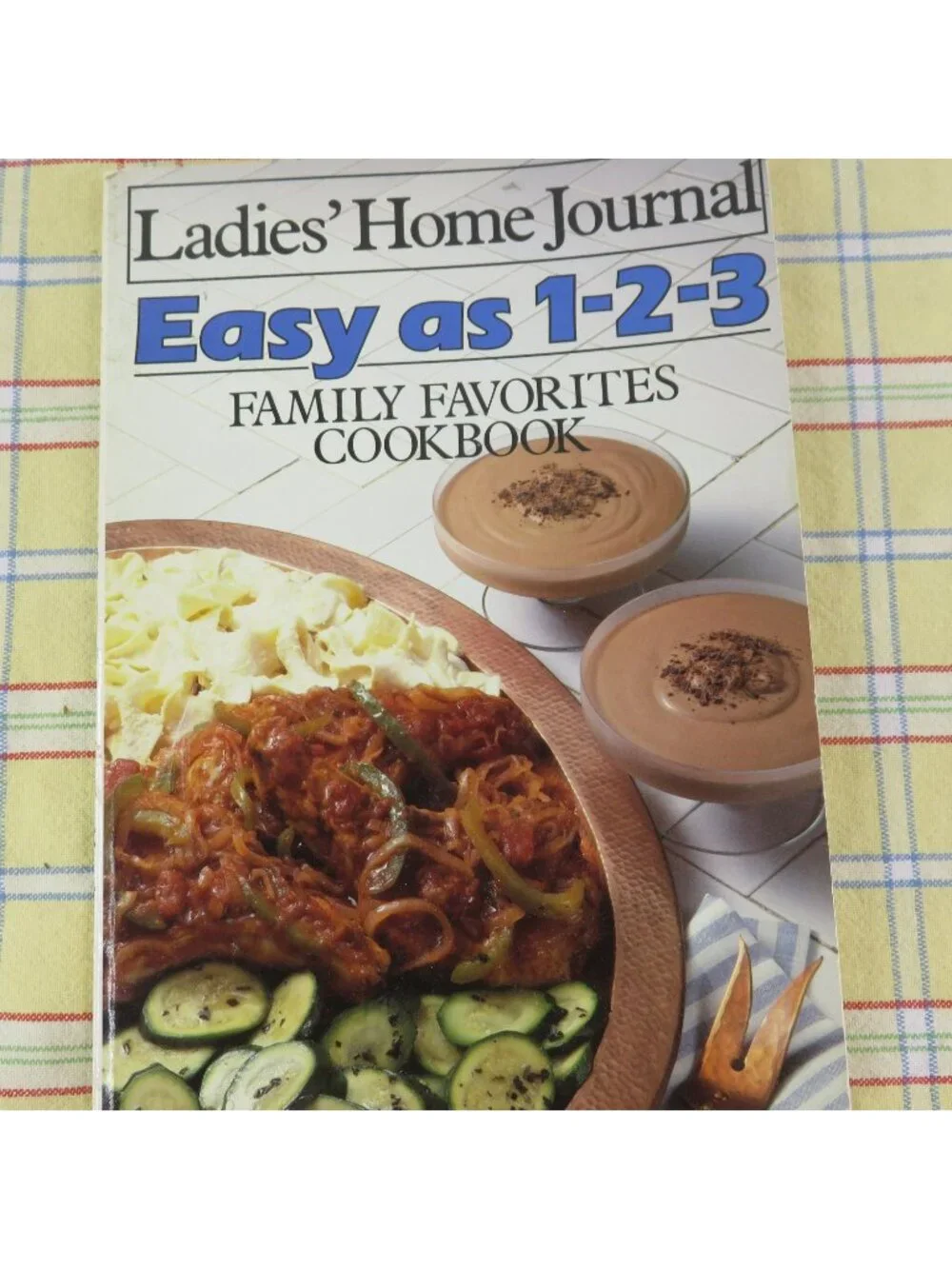Lot of 3 1985 Ladies Home Journal Easy as 1-2-3 Cookbooks Hearty Meals Favorites
